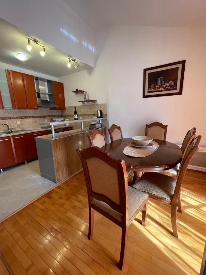 Aquarium Apartment Котор Экстерьер фото