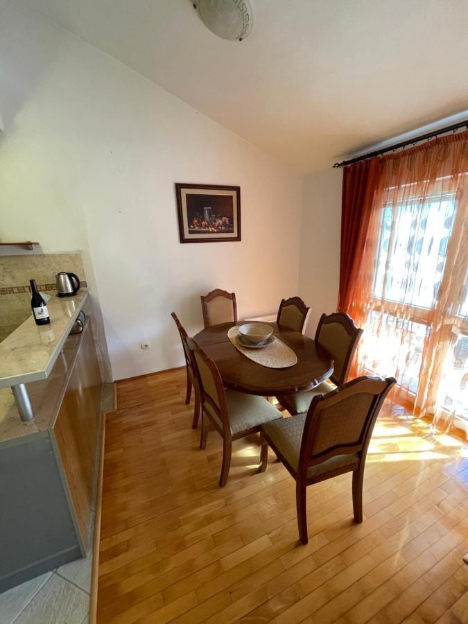 Aquarium Apartment Котор Экстерьер фото