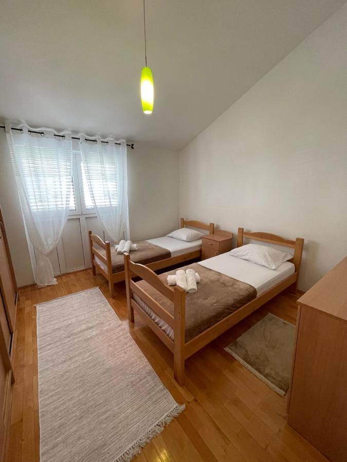 Aquarium Apartment Котор Экстерьер фото
